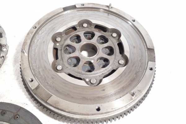 Sprzęgło tarcza docisk koło dwumasowe Ford Transit MK7 2010 2.2TDCI