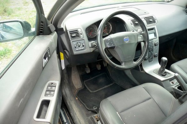 Podnośnik szyby przód prawy Volvo V50 2004 Kombi 