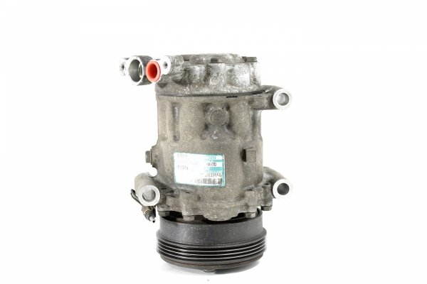 Sprężarka pompa klimatyzacji Renault Clio II 1998-2005 1.2i 16V
