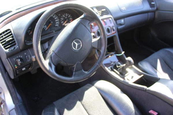 Półoś tył prawa Mercedes CLK W208 1999 2.0i 111945 Cabrio