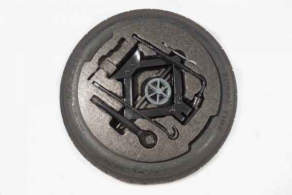 Koło dojazdowe R15 5x114,3 zestaw naprawczy Hyundai i30 Kia Ceed 2007-2012