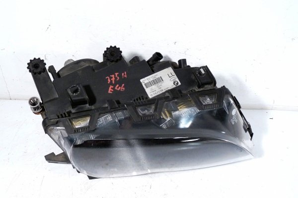 Reflektor prawy BMW 3 E46 2001-2005 lift 