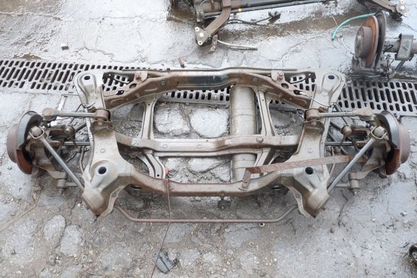 Belka sanki ława tył Honda Accord VI 2001 1.8