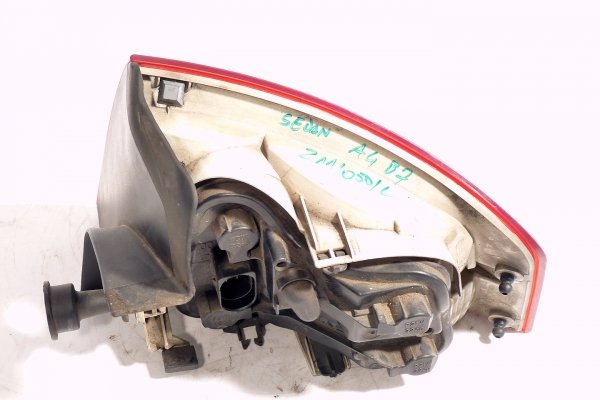 Lampa tył lewa Audi A4 B7 2006 Sedan