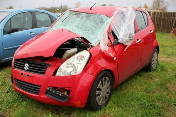 Rura wlewu paliwa Suzuki Splash 2009 1.0i K10B Hatchback 5-drzwi