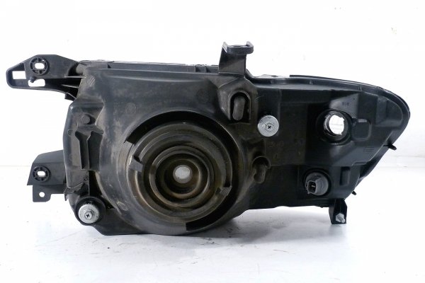 Reflektor prawy Mitsubishi Pajero V60 2000-2006 