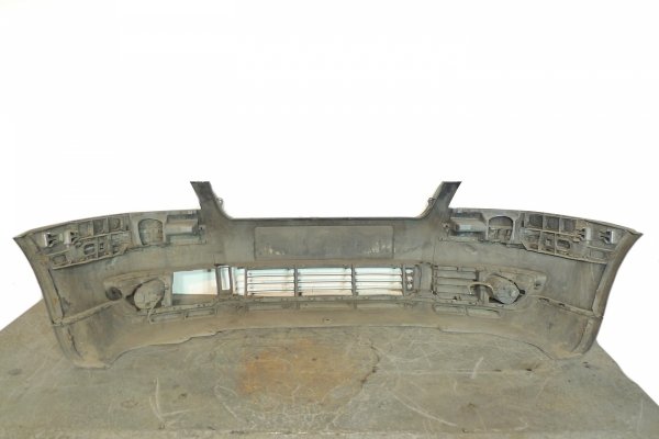 Zderzak przód VW Passat B5 Lift 2001 Sedan (kod lakieru: LD7W)