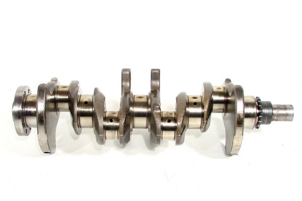 Wał korbowy Ford Focus MK2 2004-2007 2.0TDCI