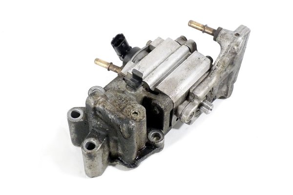 _Pompa wtryskowa paliwa Ford Mondeo MK3 2000-2007 1.8SCi