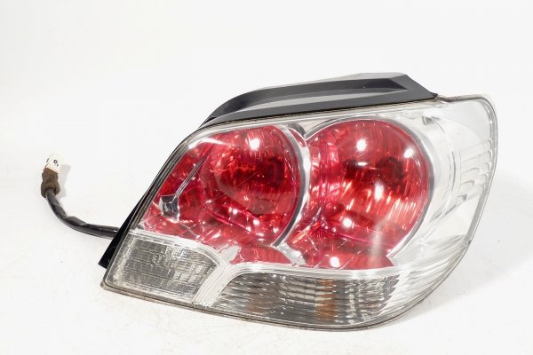 Lampa tył prawa Mitsubishi Outlander I 2004 
