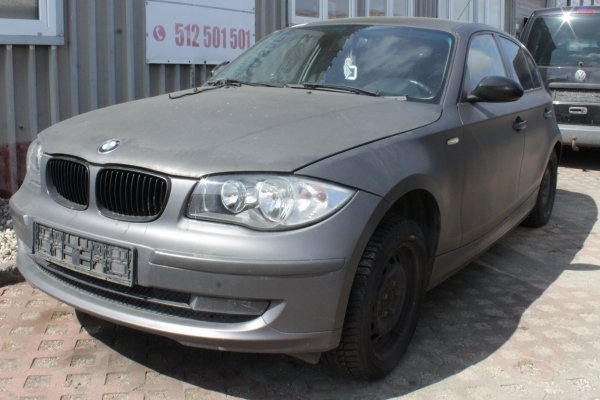 Amortyzator przód prawy BMW 1 E81 2008 1.6i N43B16 Hatchback 5-drzwi