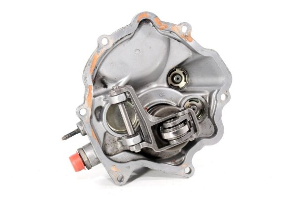 Pompa wakum Mercedes C-klasa W202 1993-2000 2.2D, 2.5D, 2.5TD