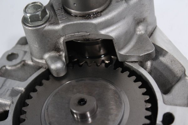 _Pompa oleju Mitsubishi Outlander III 2014 2.2Di-D