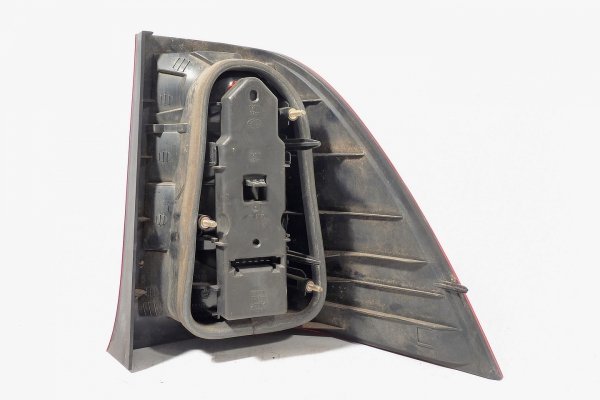 Lampa tył lewa Mercedes C-Klasa W202 Kombi