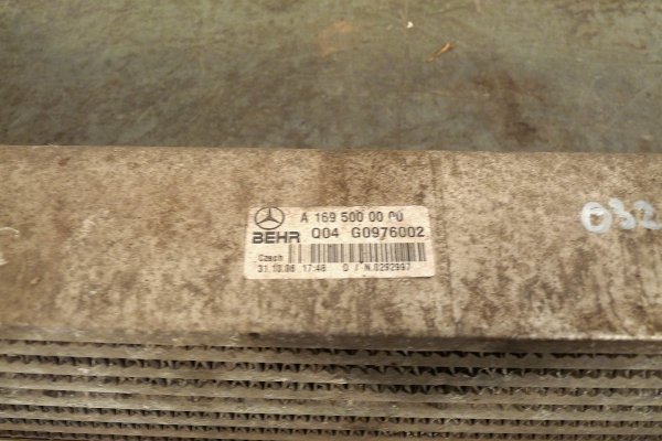 Chłodnica powietrza intercooler Mercedes A-Klasa W169 2007 Hatchback 3-drzwi 