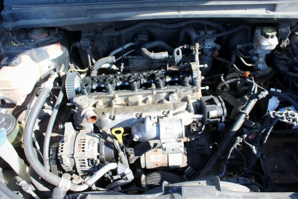 Lampa tył prawa Kia Carens FG 2007 Minivan 