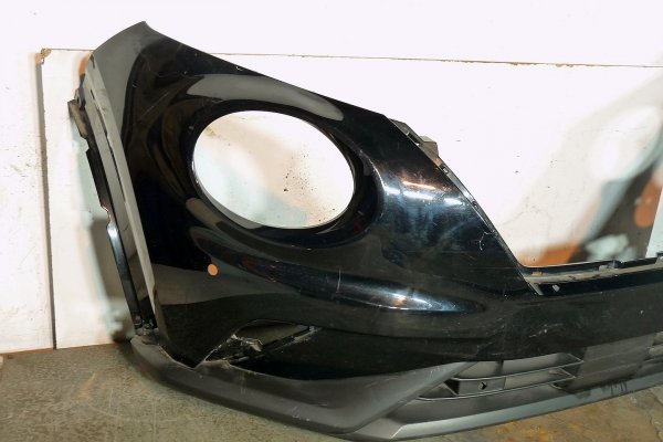 Zderzak przód Nissan Juke II F16 2019- (2x PDC, kod lakieru: GAT)