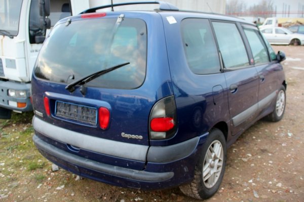 Renault Espace III 2002 2.2DCI G9T710 Van [B]