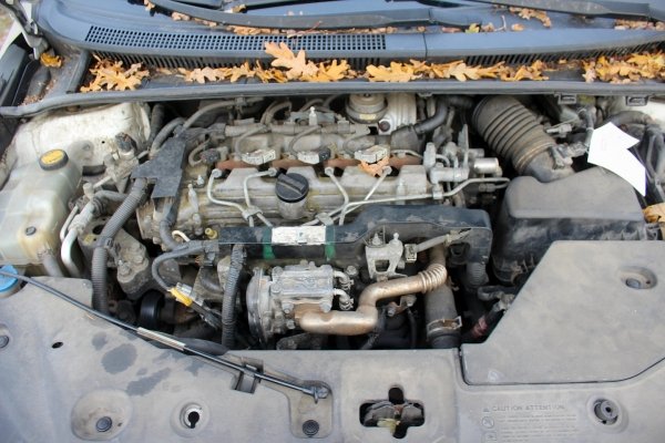 Rura wlewu paliwa Toyota Avensis T27 2009 2.0D4D Sedan