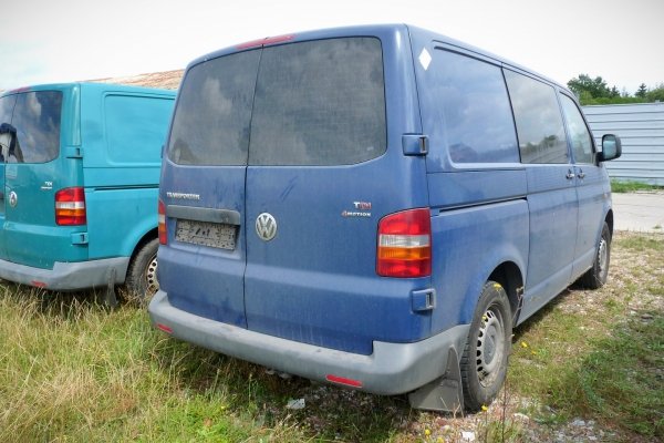 Maska VW Transporter T5 2004 Bus (kod lakieru: LL5M)