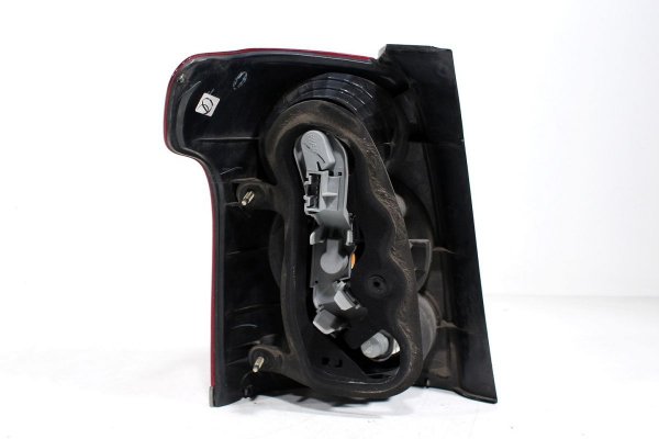 _Lampa tył prawa Toyota Avensis T25 Lift 2006-2008 Kombi
