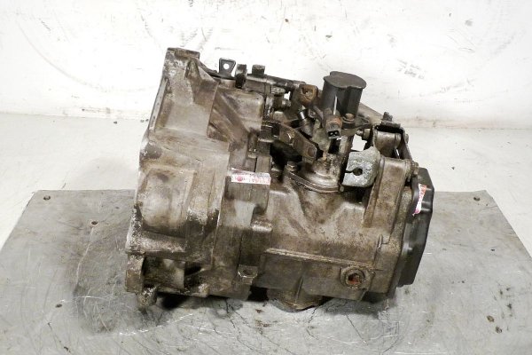 _Skrzynia biegów AYH VW Passat B3 1988-1993 1.8IE 