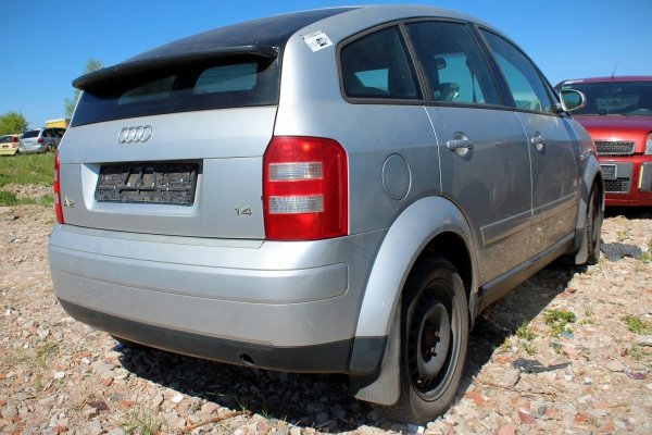 Fotel lewy kierowcy Audi A2 2002 Hatchback 5-drzwi