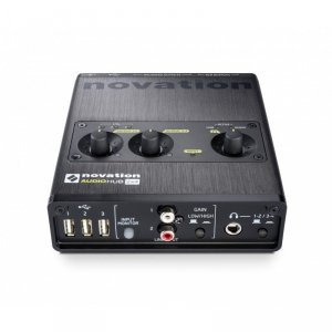Novation Audiohub 2x4