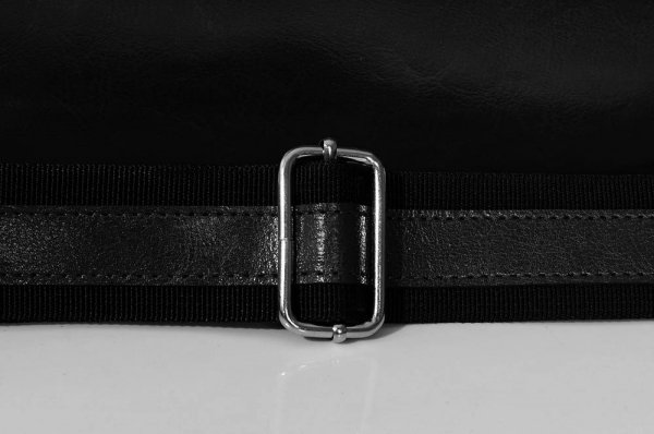 Skórzana torba na laptopa Solome Sienna czarna detal