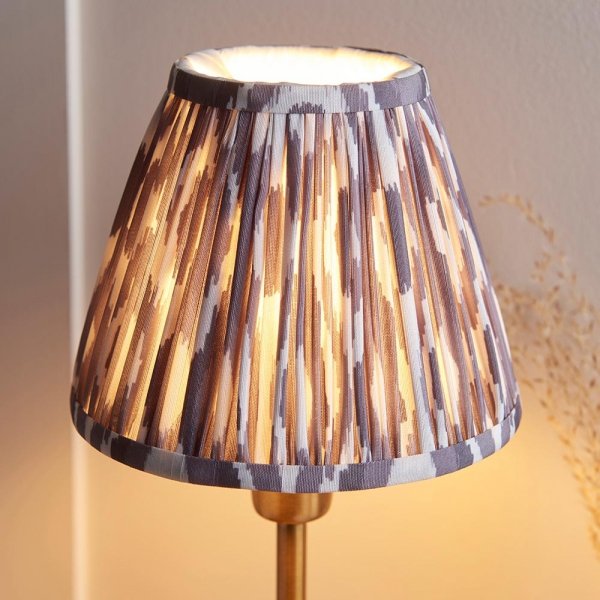 Klasyczna lampka stołowa nocna abażurowa mosiężna kolorowa minimalistyczna uniwersalna Rise &amp; Ikat 120754 ENDON