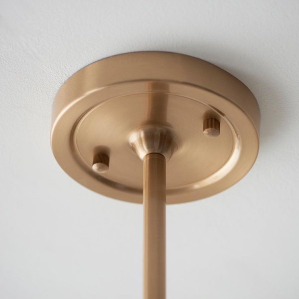Klasyczna lampa wisząca czteropłomienna abażurowa mosiężna minimalistyczna uniwersalna Santiago &amp; Ivy 115002 ENDON