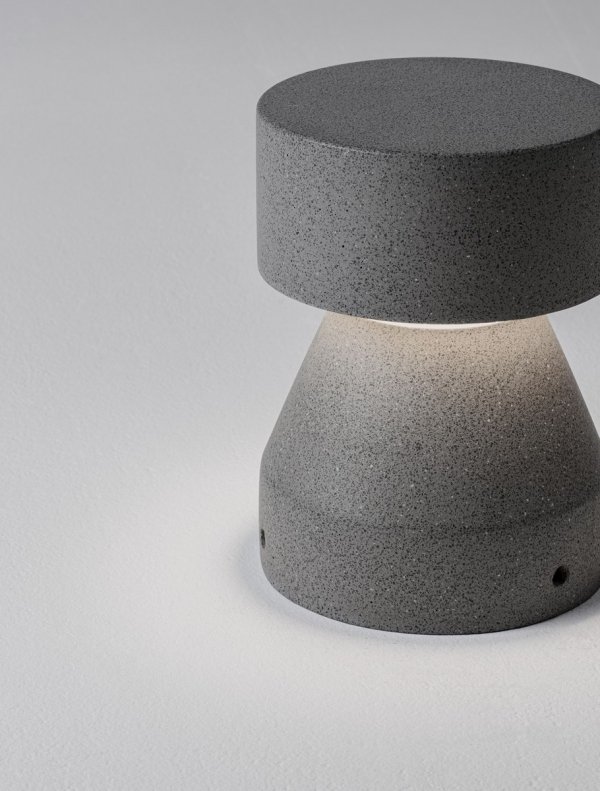 Lampa zewnętrzna do ogrodu stojąca LED czarna wykonana z cementu designerska nowoczesna IP65 Luces Exclusivas