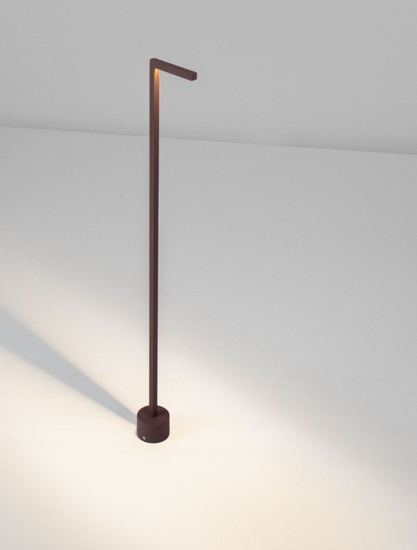 Zewnętrzna lampa stojąca minimalistyczna LED klasyczna uniwersalna aluminiowa wysoka kolor rdzawy IP65 BERENDA LE75142 Luces Exclusivas