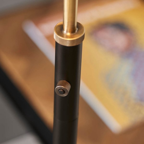 Mosiężna lampa podłogowa metalowa regulowany klosz retro industrialna klasyczna uniwersalna Franklin 98748 ENDON