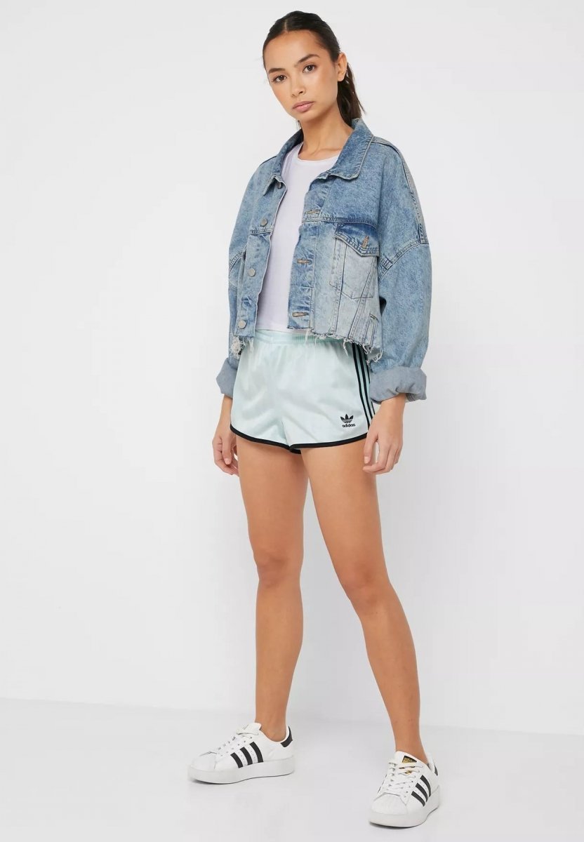 ADIDAS ORIGINALS SPODENKI DAMSKIE SHORTS DV0125 Sportbrands.pl