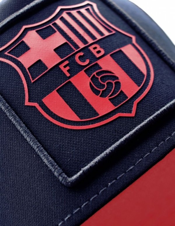 FC Barcelona czapka z daszkiem trucker 5001GOP