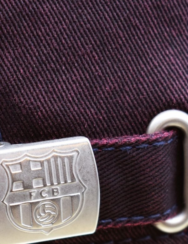 FC Barcelona czapka z daszkiem bejsbolówka 5001GOA