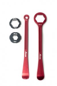 ACCEL KOMPLET ŁYŻEK DO OPON (23+24CM) ALU7075 KUTE Z KLUCZAMI 10,13,17,27,32 MM KOLOR CZERWONY (ŁYŻKA DO OPON) 