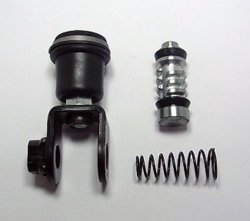TOURMAX ZESTAW NAPRAWCZY POMPY HAMULCOWEJ PRZÓD HONDA XL 1000V 99-11, VFR 800 98-11 (POMPA DRUGA) (MADE IN JAPAN)