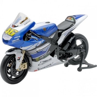 Model motocykla Yamaha V. Rossi 2013 Racing Team Skala 1:12