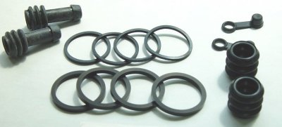 TOURMAX ZESTAW NAPRAWCZY ZACISKU HAMULCOWEGO PRZÓD SUZUKI GSF600S 00-03,GSX600F 98-06,GSF650S 05-06,SV650 99-08,GSX750F 98-06,DL