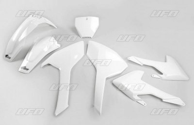 UFO KOMPLET PLASTIKÓW HUSQVARNA TC/FC 125/250/300/350/450 16-18 (Z WYJĄTKIEM TC 250 16) KOLOR OEM 17 (BIAŁY) (HU616E041)