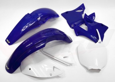 UFO KOMPLET PLASTIKÓW YAMAHA YZ 125 00-01, YZ 250 00-01 KOLOR OEM (BIAŁY/NIEBIESKI) (YA300E999)
