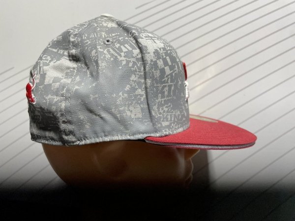 KINI RED BULL Trash Czapka z daszkiem XS/S