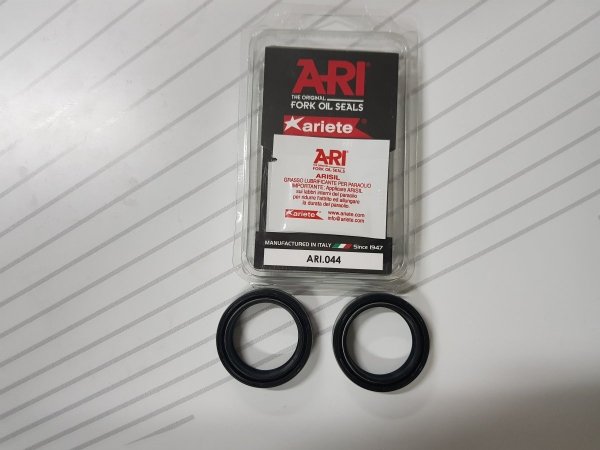 Ariete olejowe uszczelniacze zawieszenia Honda NHX 110 WH Lead (10-13)
