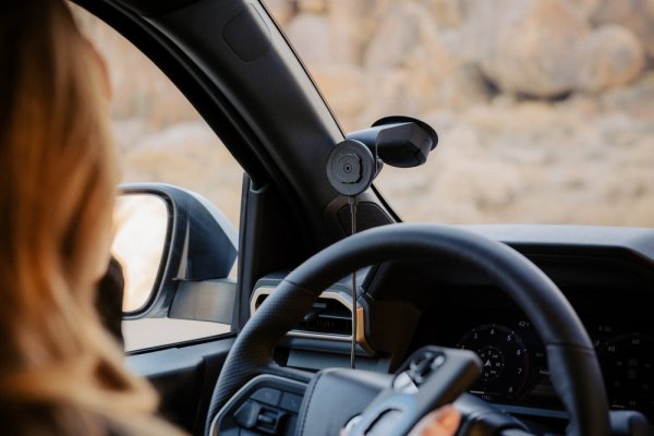 Podstawa z przyssawką do szyby/deski rozdzielczej Quad Lock