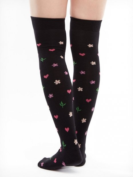 Flowers &amp; Hearts - Knee Socks Good Mood