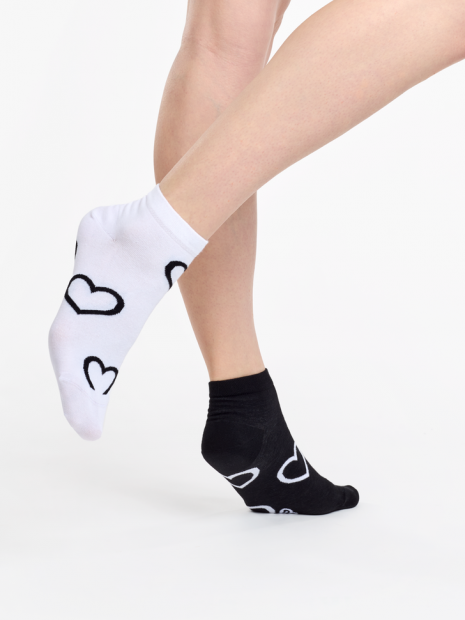 Black &amp; White Hearts - Low Socks Good Mood