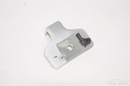 Maserati Levante M161 3.0 V6 petrol Bracket mouting holder