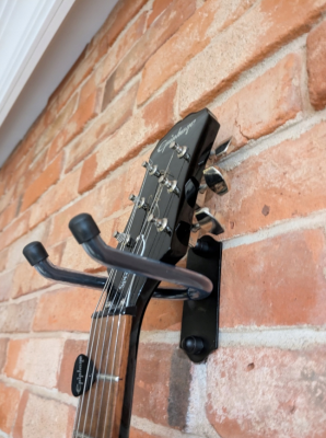 Wieszak na gitarę G2 - zdjęcie zadowolonego klienta II